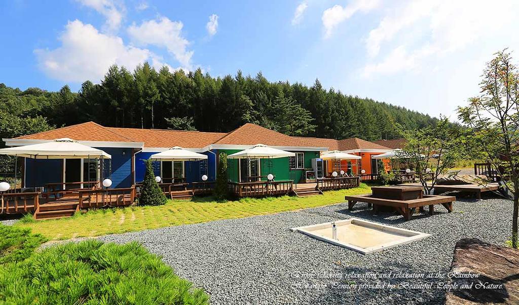 Rainbow Hwangto Pension Пхёнчхан Экстерьер фото